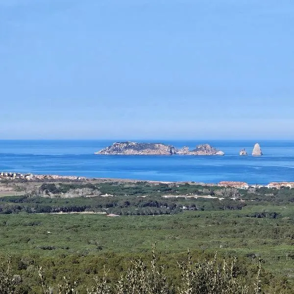 Montagne vue panoramique sur mer、パルスのホテル