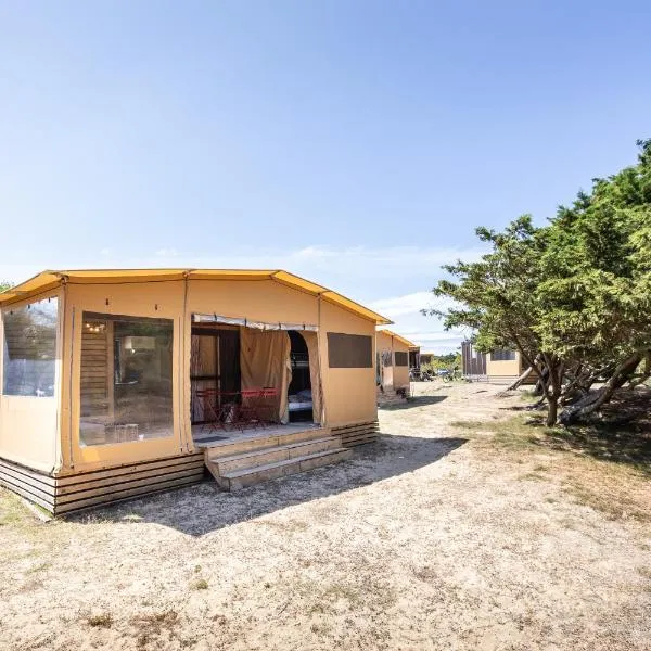 Huttopia Ars-en-Ré, hotel din Ars-en-Ré