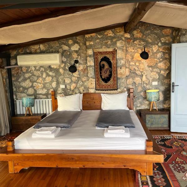 Kale Lodge - Adult Only + 15