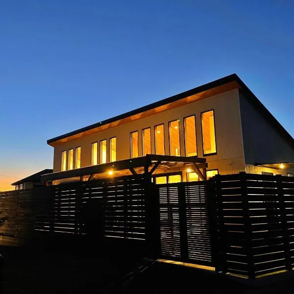 PRIVATE VILLA 凪, hotel in Funakata