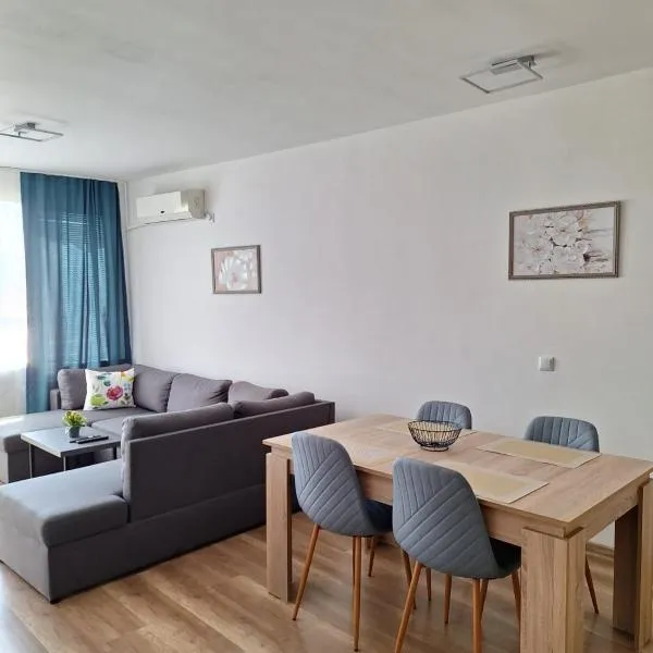 HomeViza, hotel in Yambol