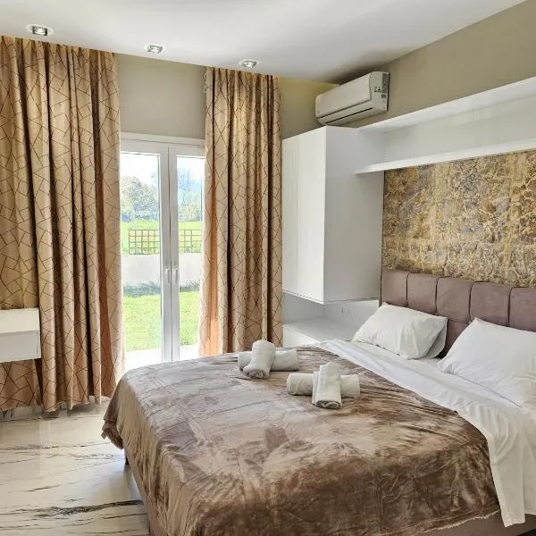 Evelina Luxury Suites in Corfu, hotell sihtkohas Ýpsos