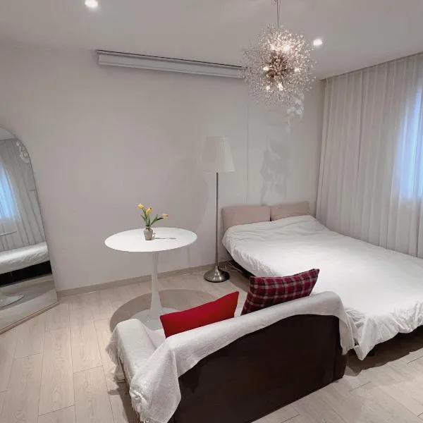 DearMin GuestHouse In Hongdae, hotel in Seoul