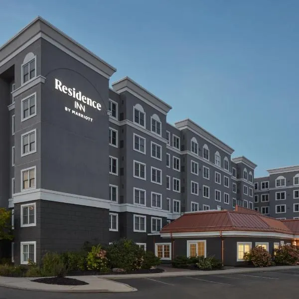Residence Inn by Marriott Mississauga-Airport Corporate Centre West, hotel in Mississauga