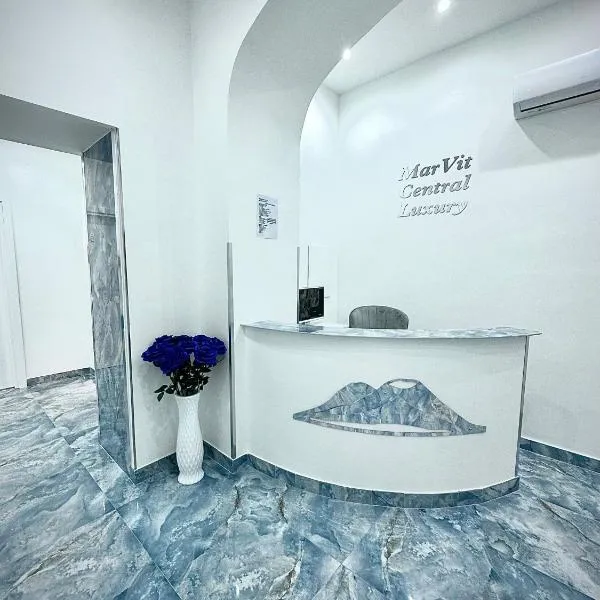 MARVIT CENTRAL LUXURY: Napoli'de bir otel