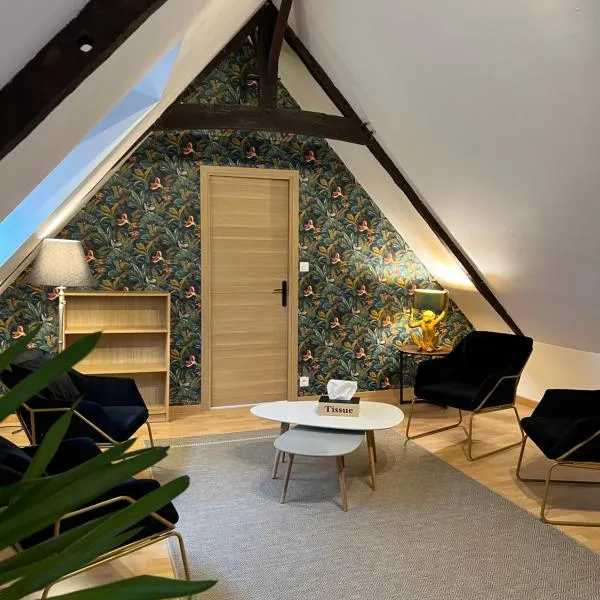 Flor du Mont Gîte, hotel v destinaci Pontorson