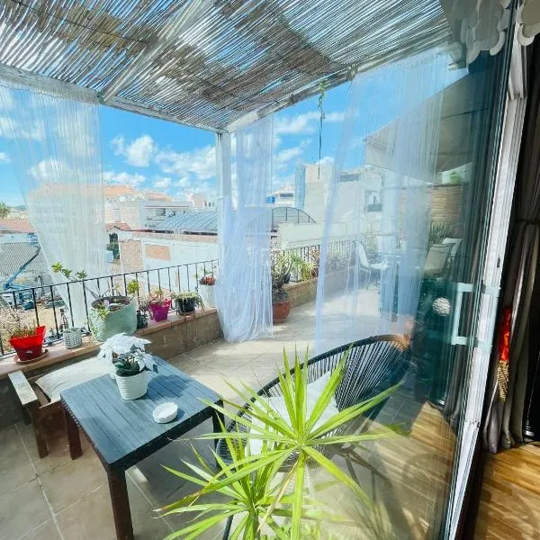 Sweet Atic, hotel in Sitges
