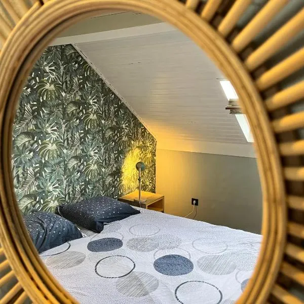 Beach Bungalow Green, hotel in Middelkerke