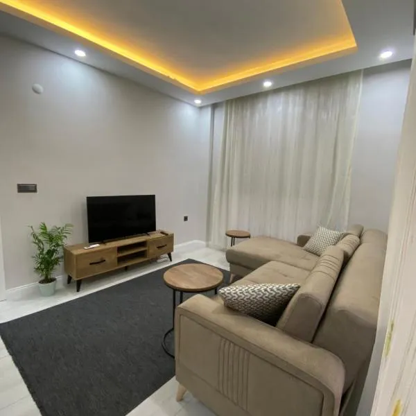 Antalya में, होटल Antalya Havalimanına Yakın Havuzlu 1+1 Lux Daire