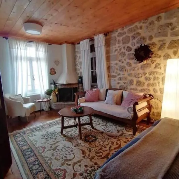 The Nest Filoxenia, Hotel in Kato Trikala Korinthias