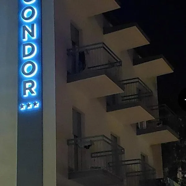 HOTEL CONDOR, ξενοδοχείο στο Ρίμινι