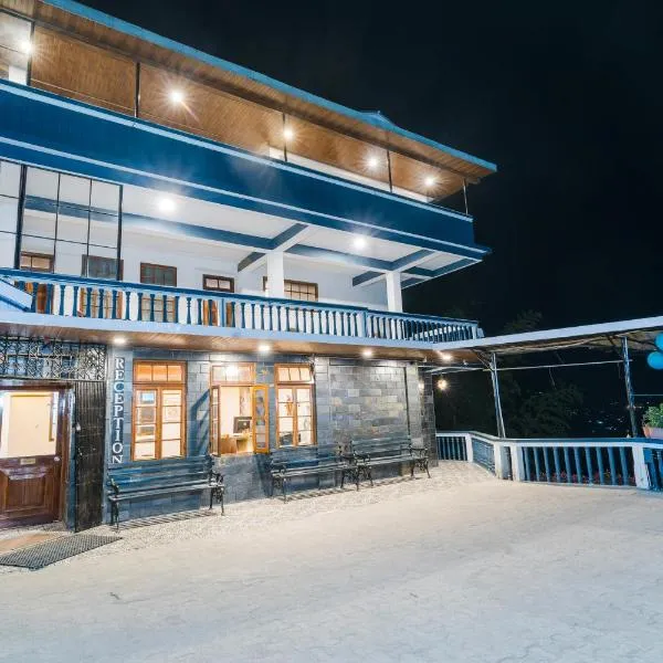 Sparrow Cherry Resort 2 min walk To MG Marg，位于甘托克的酒店