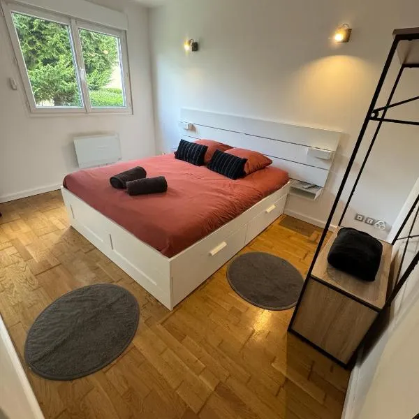 Beau studio plein centre ville, ξενοδοχείο στο Μποβέ