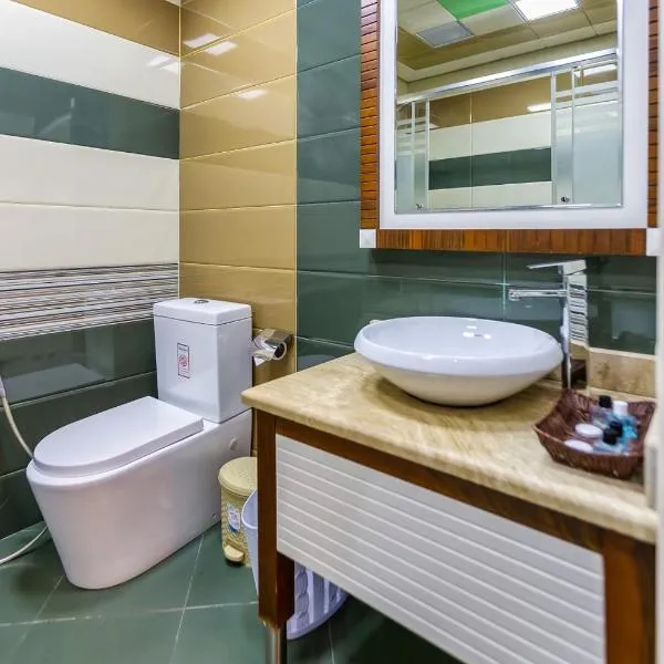 Manor Luxury Hotel Baku, hótel í Baku