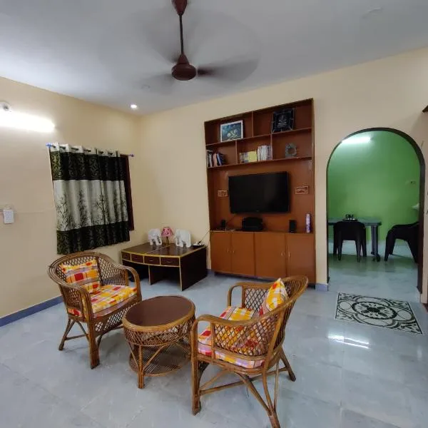 Rest and Relax Homestay, hotel in Puducherry