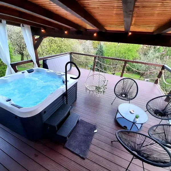 SpaHouse Adrian, hotel v destinaci Dobrodol