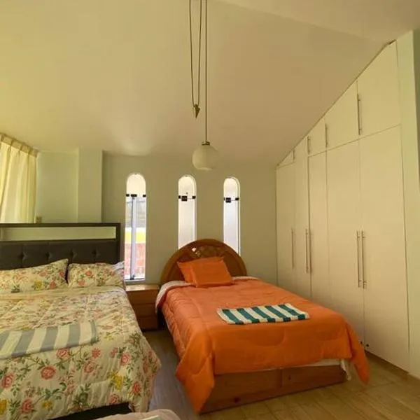 Casa Familiar, hotel in Tacna