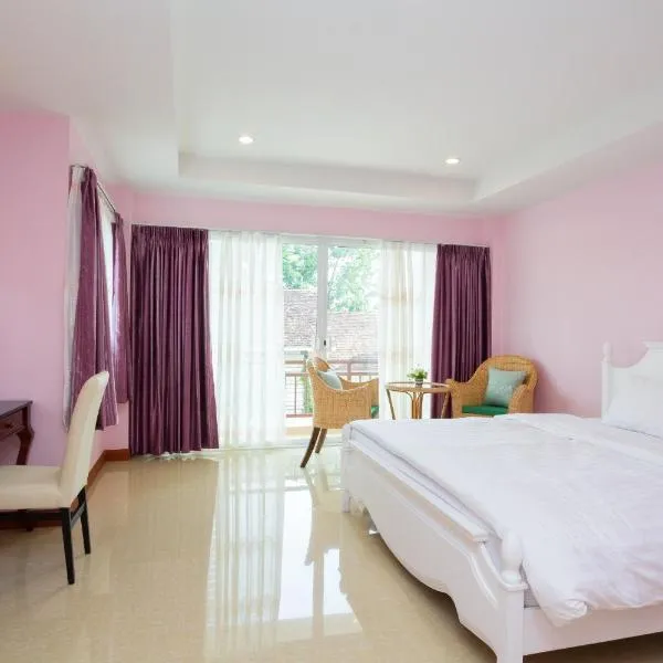 Takanta Place, hotel in Udon Thani