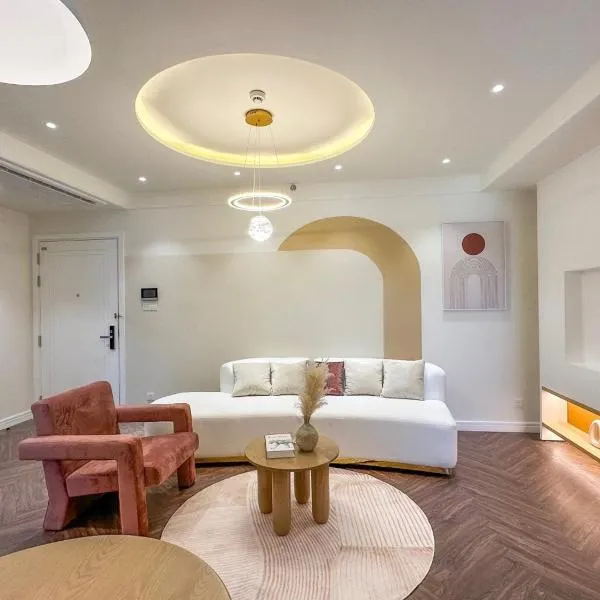 Luxury Apartment Altara, hotel in Quy Nhon