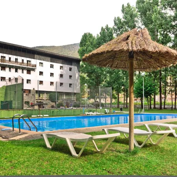 Hotel Snö Condes del Pallars, hótel í Rialp