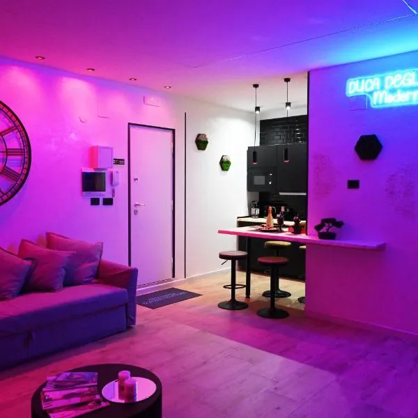 DUCA DEGLI ABRUZZI Modern House LUXURY RELAX - VICINO AEROPORTO - CHECK IN H24, hôtel à Brindisi