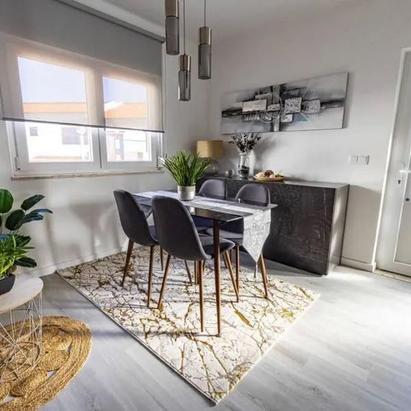 Brisa MarVilla Eira Nova, hotel in Porto Covo