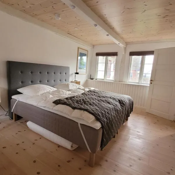 Ragnhilds Gård, Hostel, hotell sihtkohas Nyord