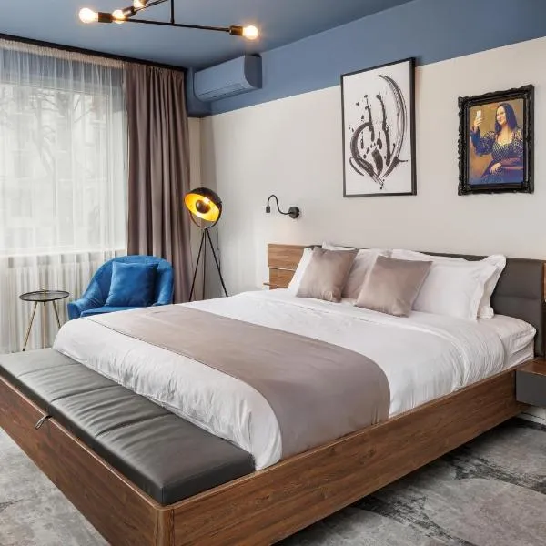 Bucharest Comfort Suites Hotel, hotel in Bucharest
