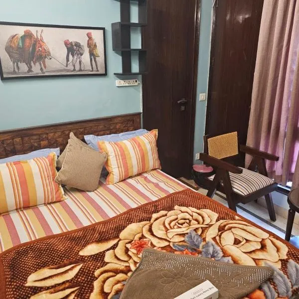 Sky Bloom Luxury Homestay, hotel in New Delhi