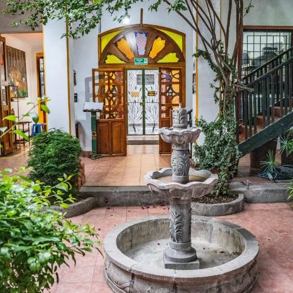 Hostal Riviera Sucre，位于奥塔瓦洛的酒店