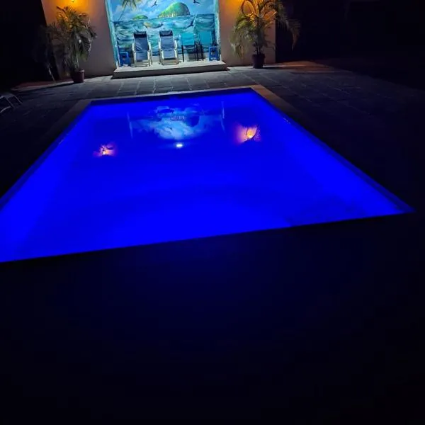 Amazon Villas, hotel in Soufrière