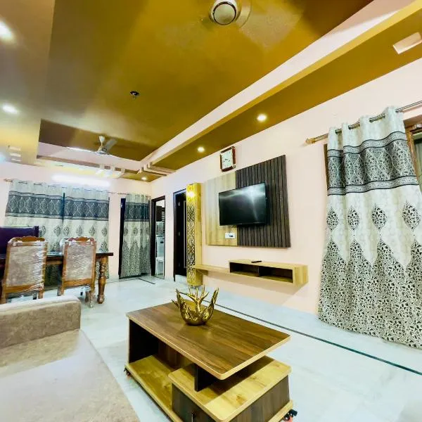 Prince Castle-2BHk Luxurious Apartment/Guesthouse, hotel v destinaci Hajdarábád