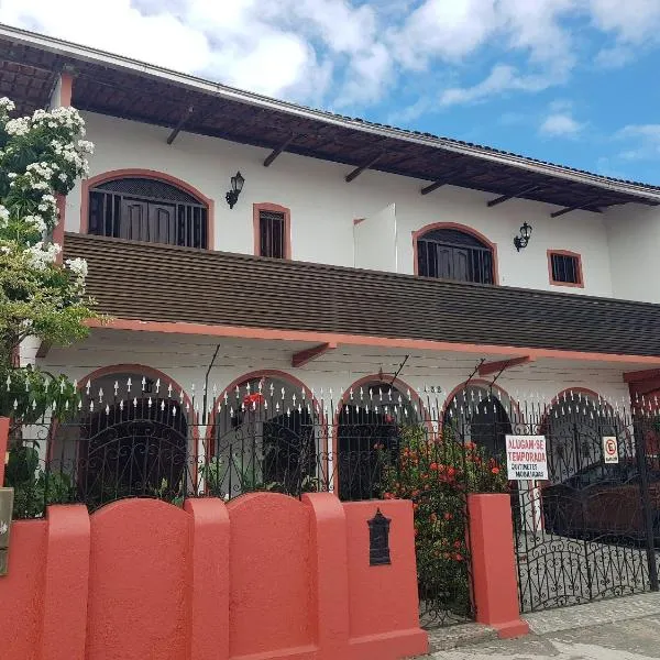APART STUDIOS PONTAL - Aeroporto 400 m - Centro 2,5 Km - Praia 1,5 Km, hotel in Ilhéus