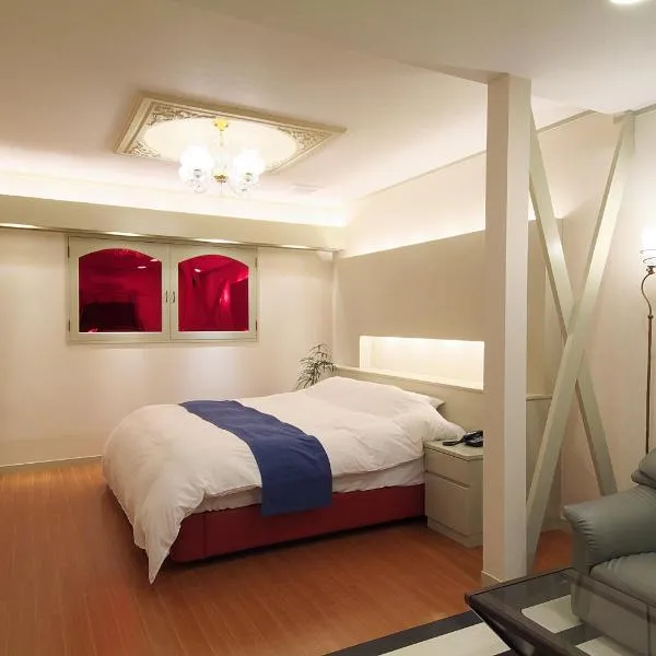 hotelLUANA 18歳未満入場禁止, hotel in Nankoku