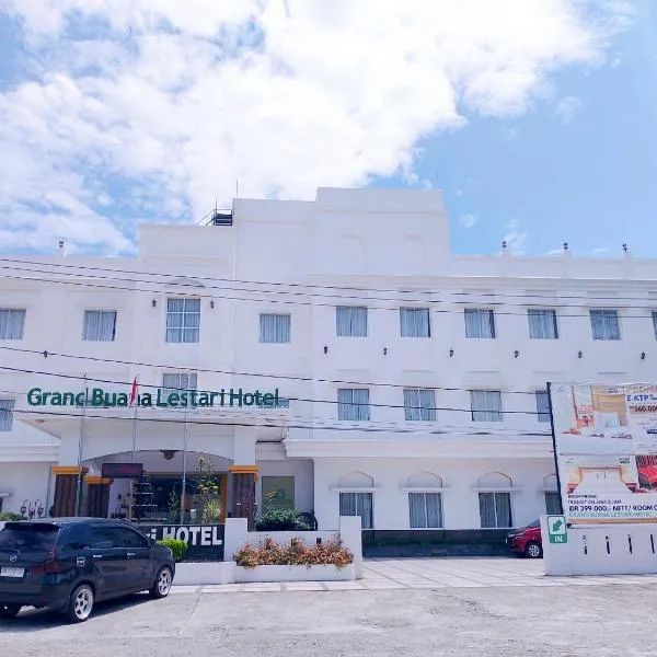 Grand Buana Lestari Hotel, hotel in Duku