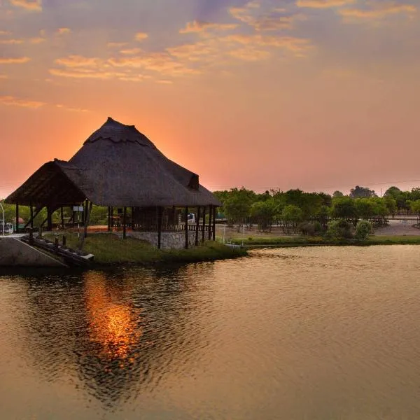 Stephen Margolis Resort, hotel in Harare