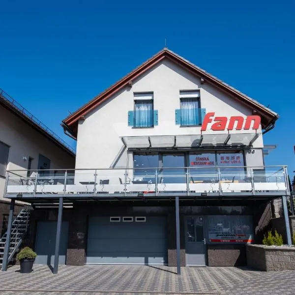 Penzion Fann, hotel v destinaci Humpolec