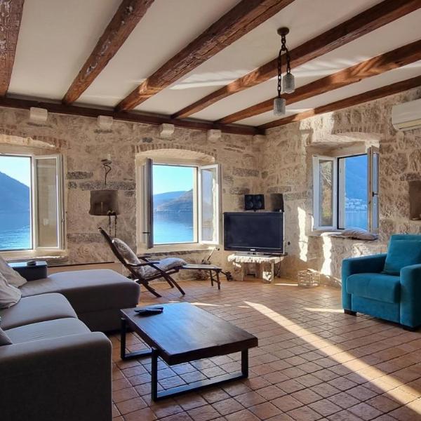 Apartment Dyonis Perast