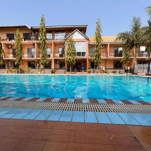 ROYAL HOTEL, hotel en Yuba
