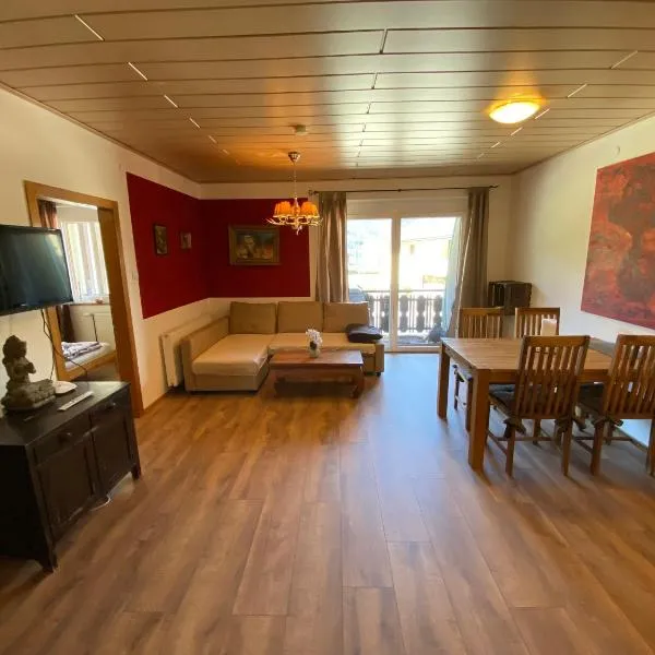 Seewohnung Weiss, hotel in Glanz