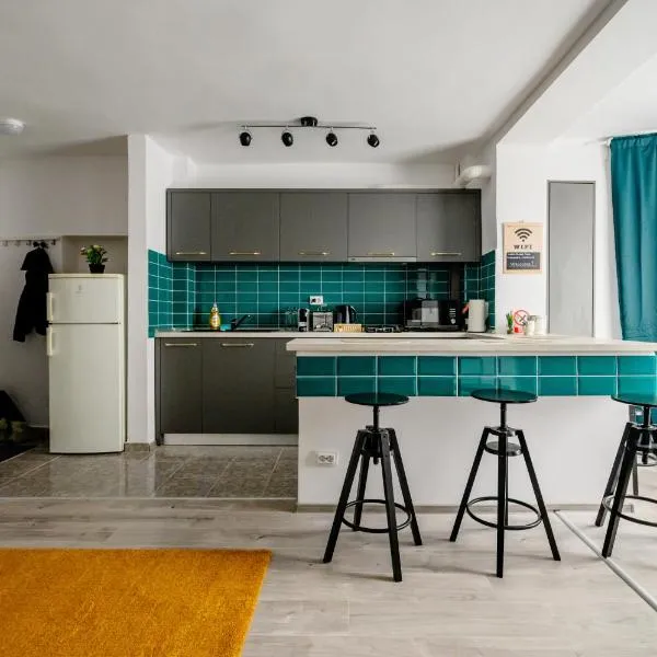 Happy Heart Hideaway, hotel in Bucharest