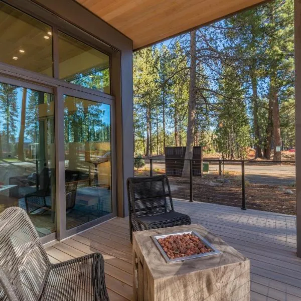 Village Camp Truckee, hotel a Truckee