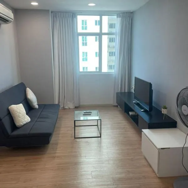Georgetown ins cozy 2 bedroom, hotel in George Town