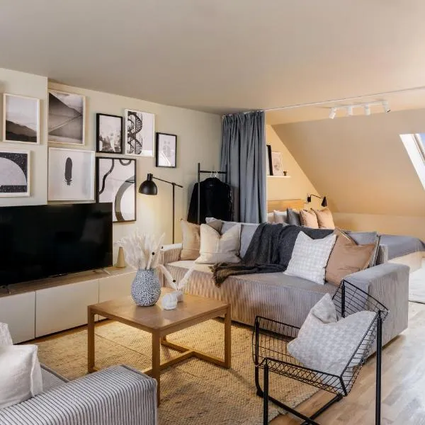 Viesnīca TurnKey I Karlín Square Apartments Prāgā