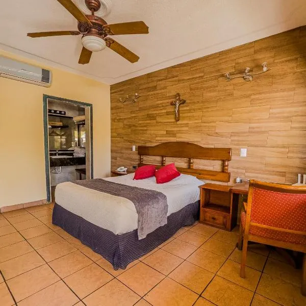 Hotel Posada Santa Fe Sabinas, hotel v destinaci Sabinas