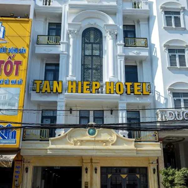 Bùi Tiếng에 위치한 호텔 Tân Hiệp Hotel