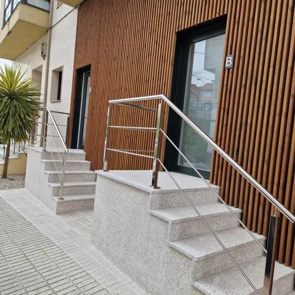 Apartaments Mariña A5, hotel v destinaci Redondela