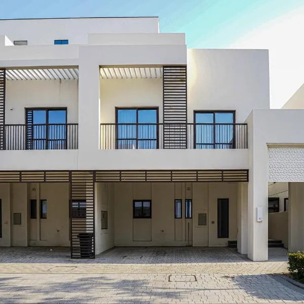 Luxury Villa by the sea, hôtel à Fujaïrah