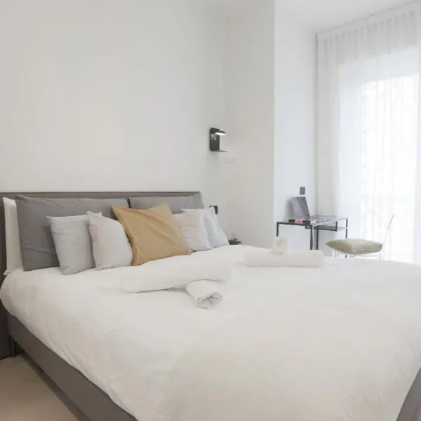 मिलानो में, होटल [New Modern Flat] 10 minutes walk from Central Station