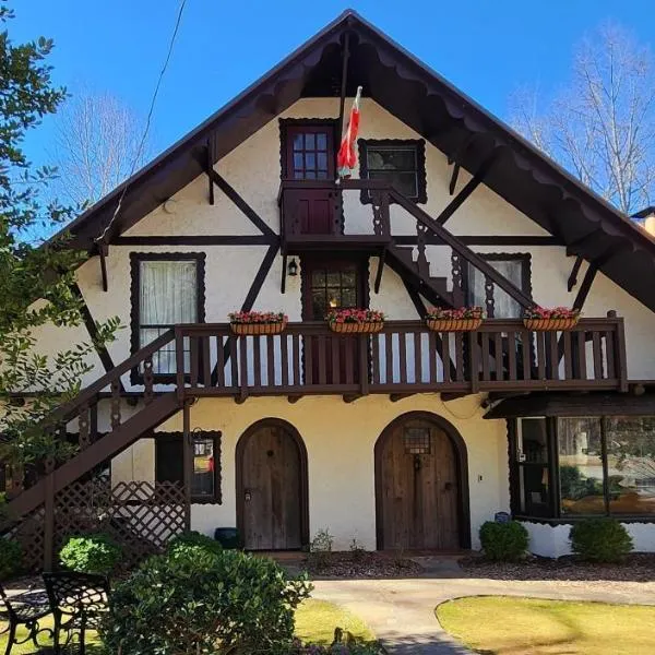 Lily Creek Lodge, hotel en Dahlonega